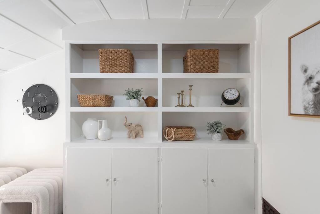 Charming Retreat In Cleveland Villa Exteriör bild